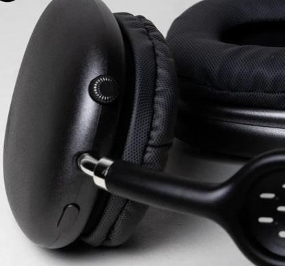 AerPods Pro Max P9 (Black Edition)